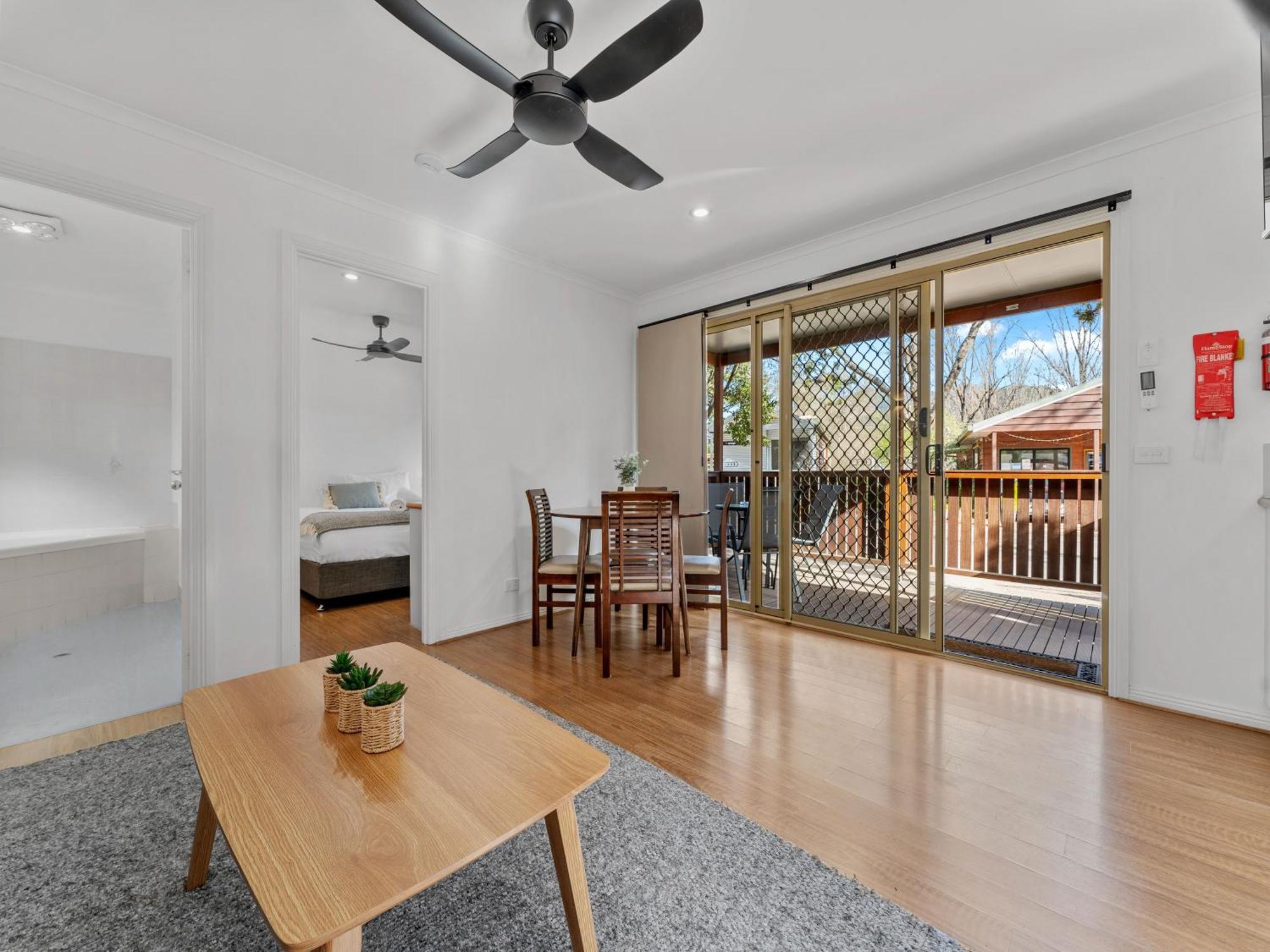 Big4 Tasman Holiday Parks - Bright Buitenkant foto
